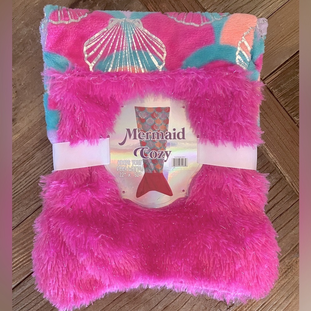 NEW Mermaid Tail Blanket